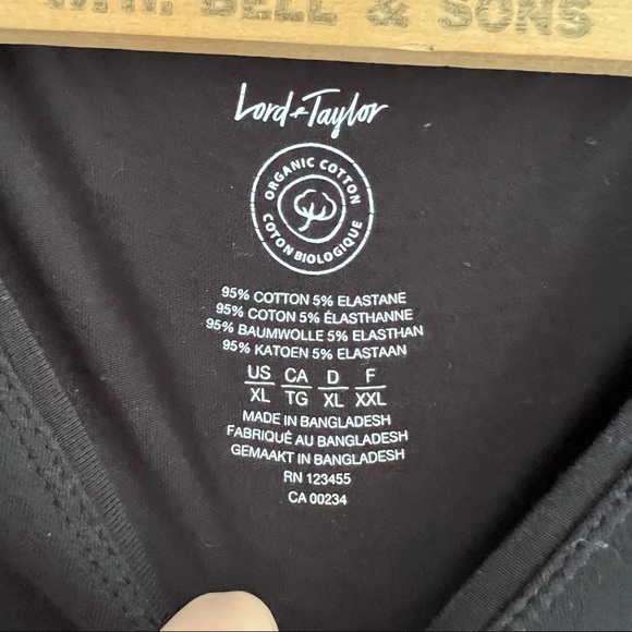 Lord & Taylor Black V-Neck T-Shirt Size XL - Picture 4 of 6